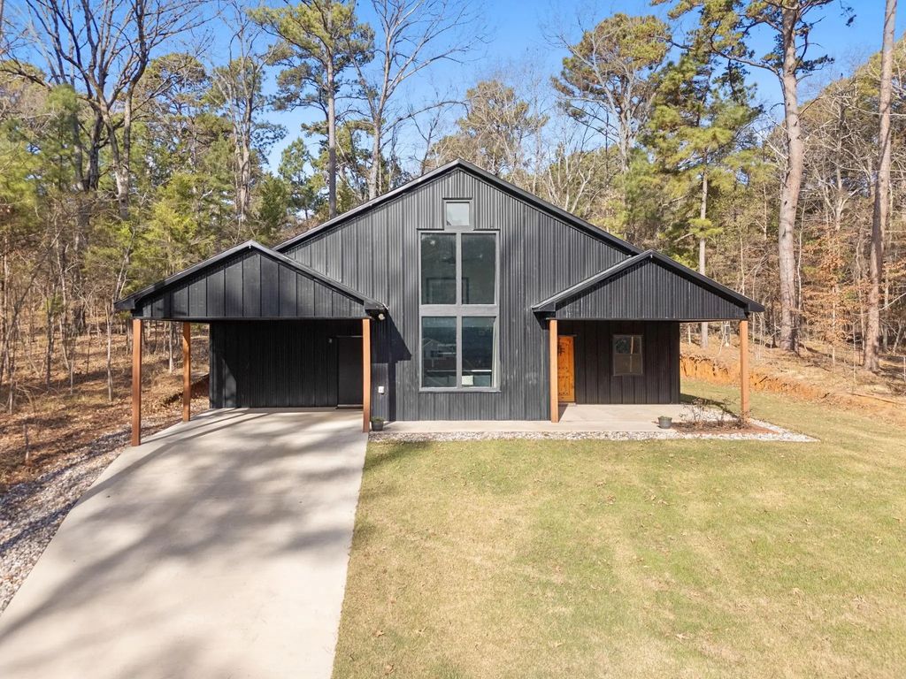 18654 Quiet Anchor Lane, Flint