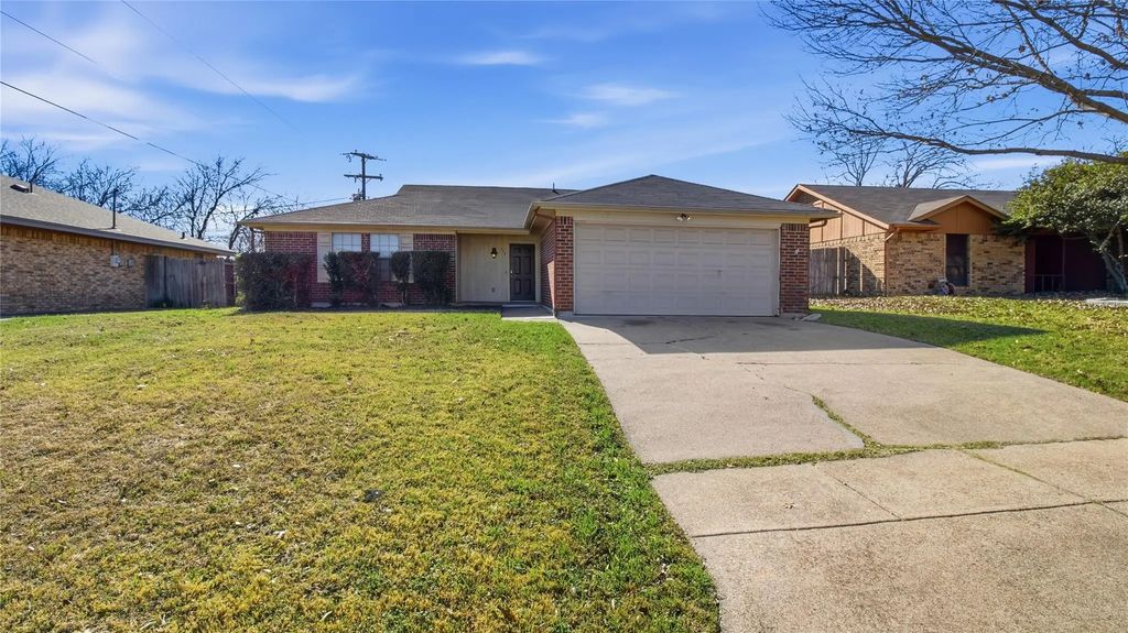 773 Parkview Drive, Burleson