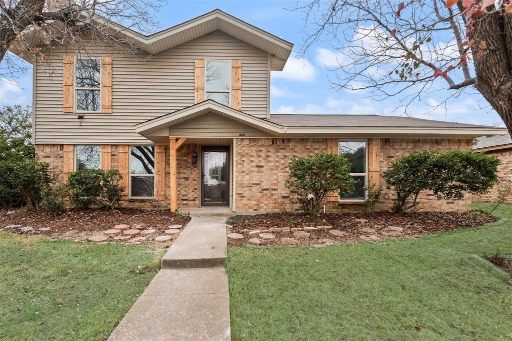 2736 E Wentwood Drive, Carrollton