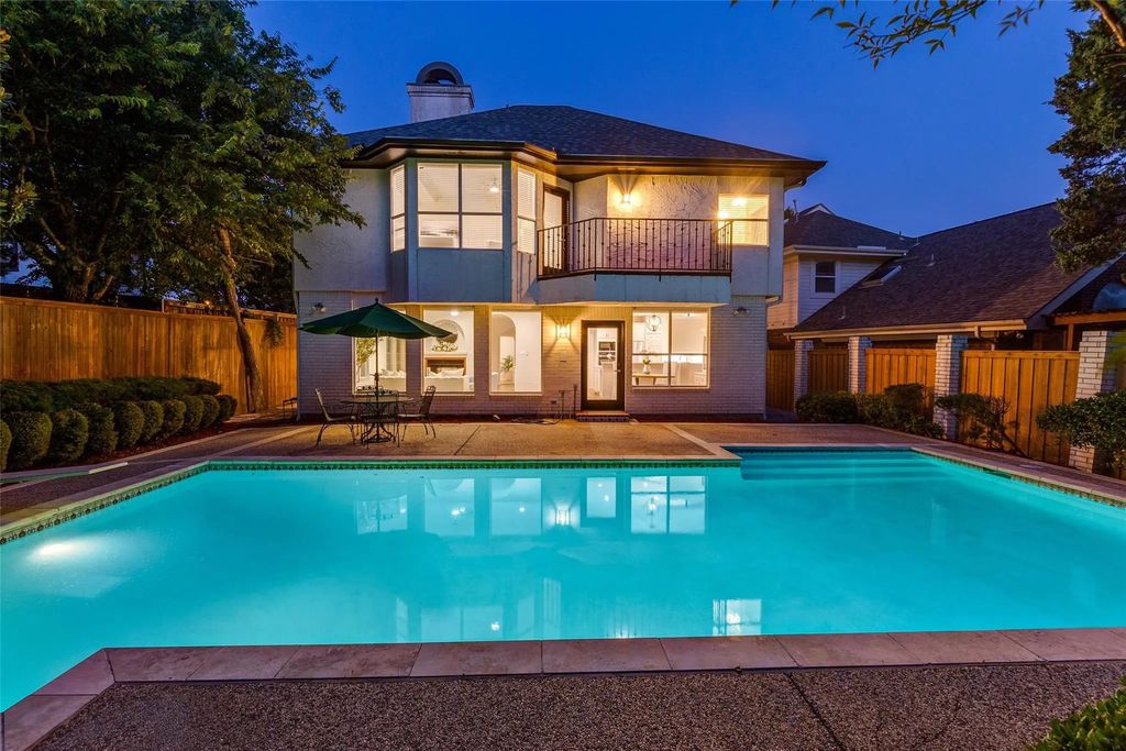8931 Club Creek Circle, Dallas