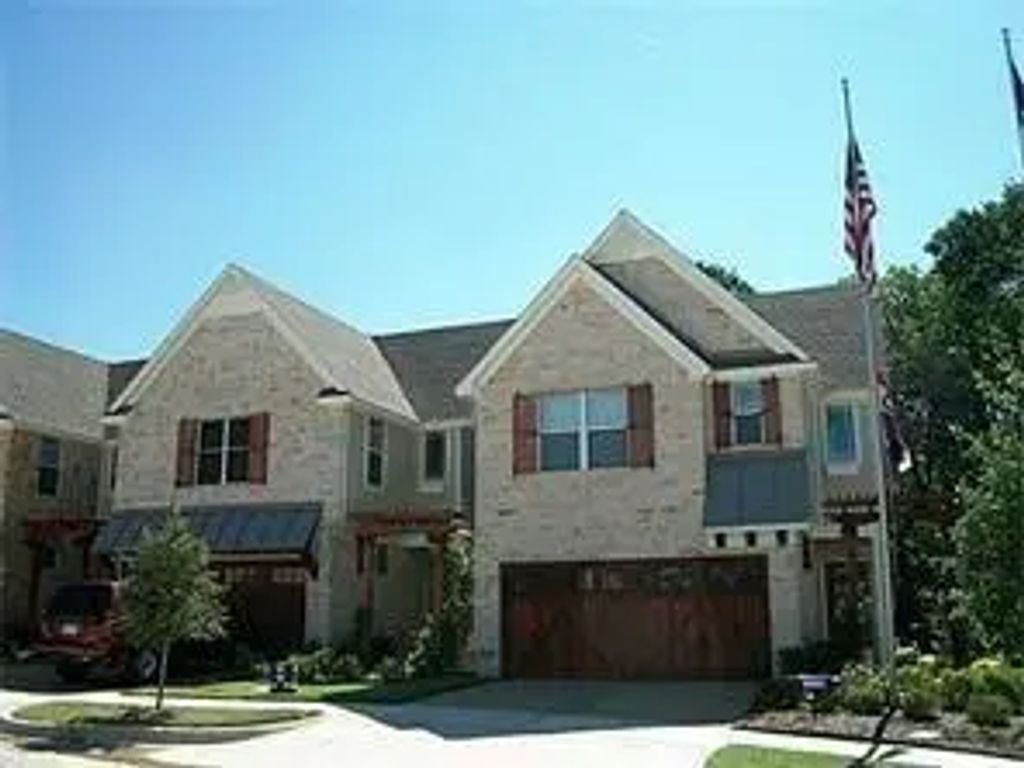 512 Heath Lane, Coppell
