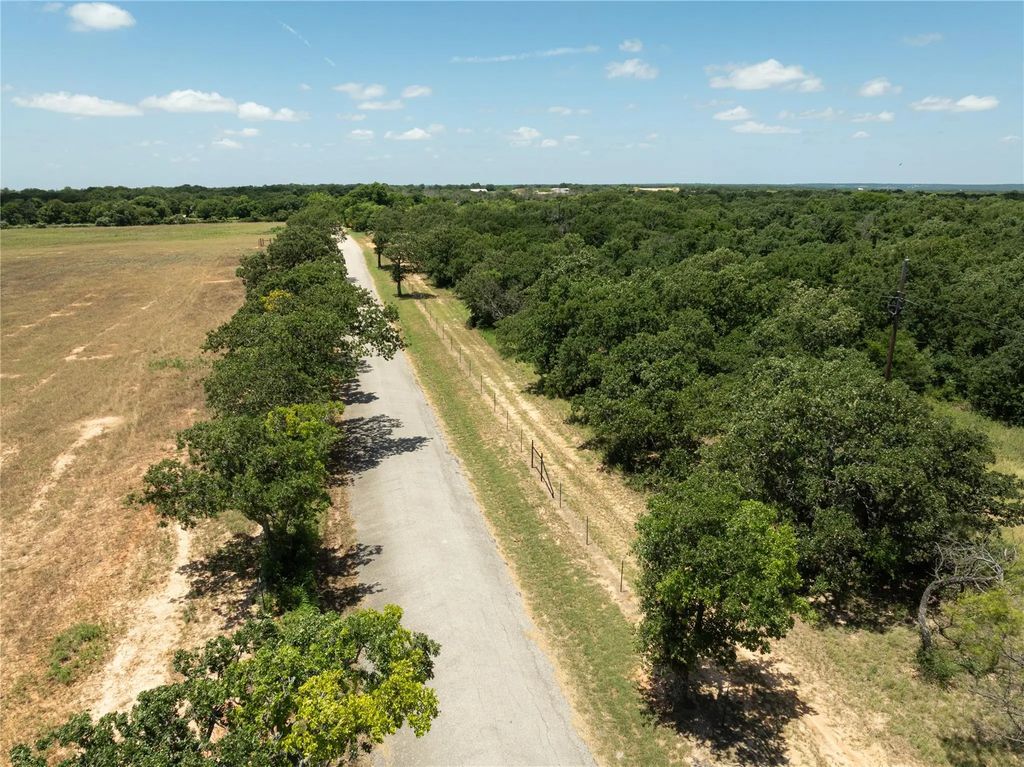 Turpin Lake Road, Poolville