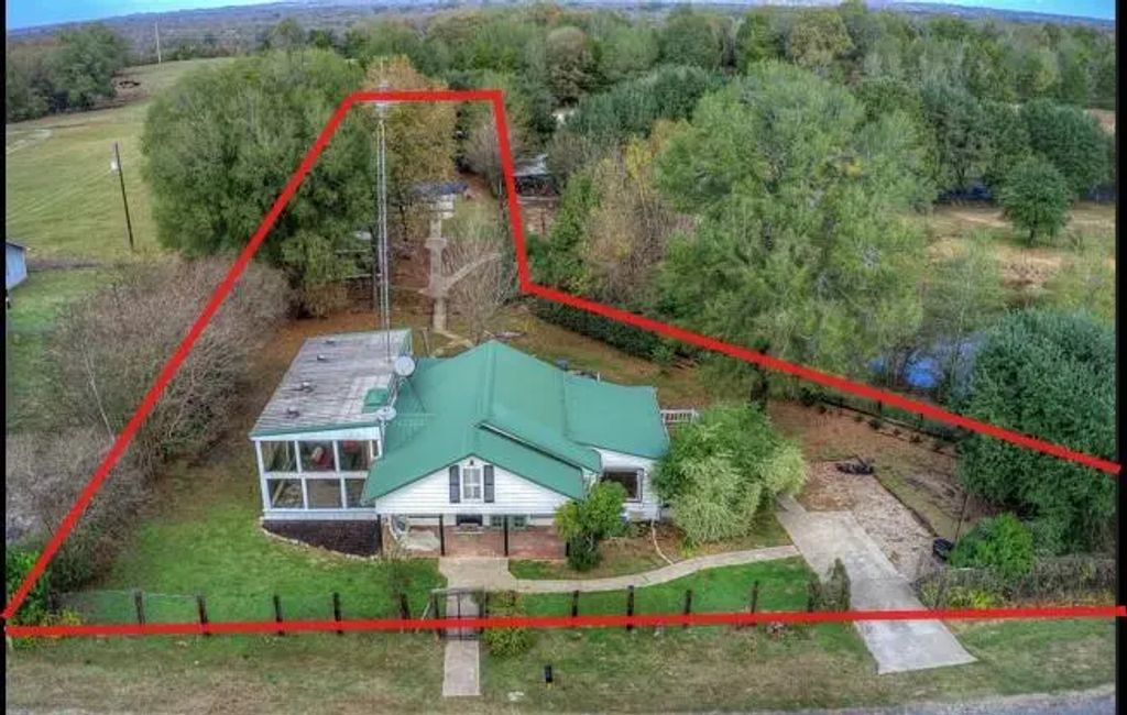 25468 Us Highway 80, Grand Saline