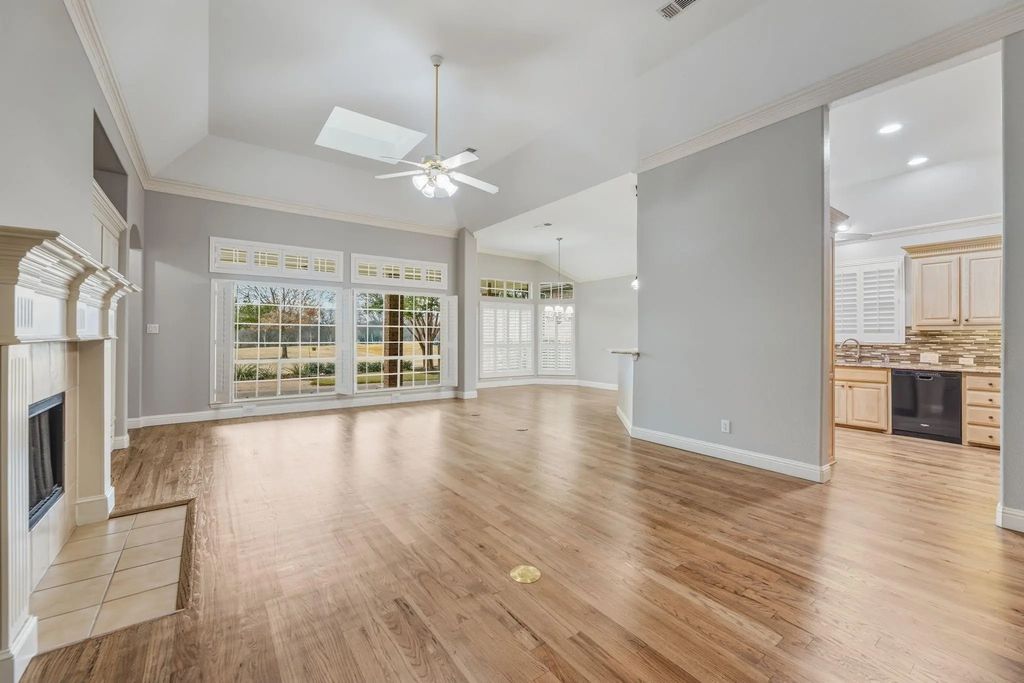 358 Pine Valley Drive, Fairview