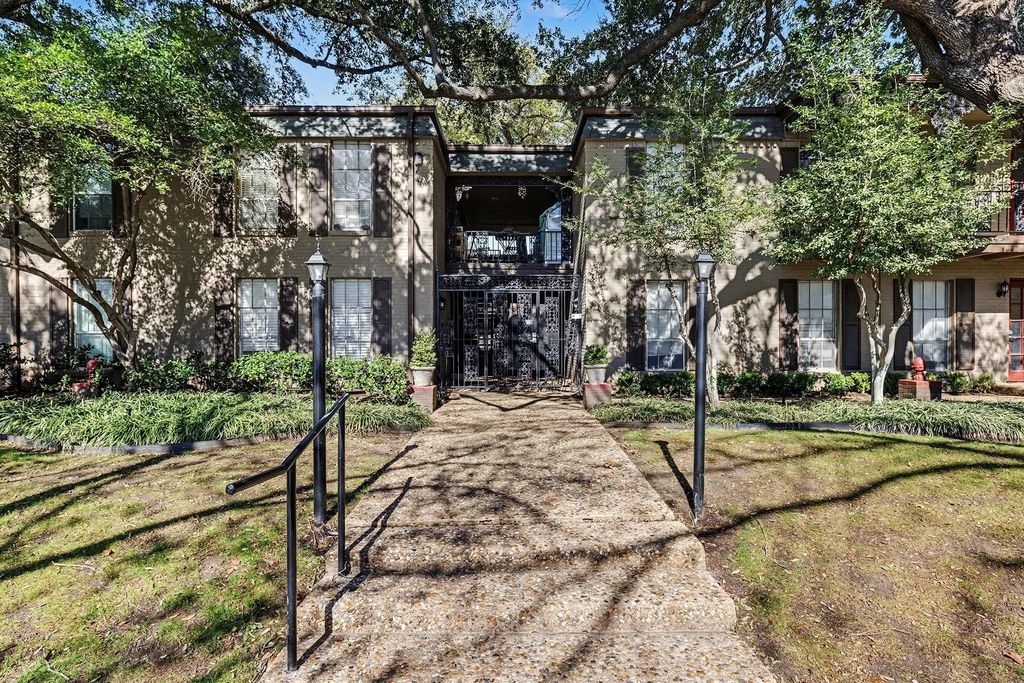 4205 Avondale Avenue 104, Dallas