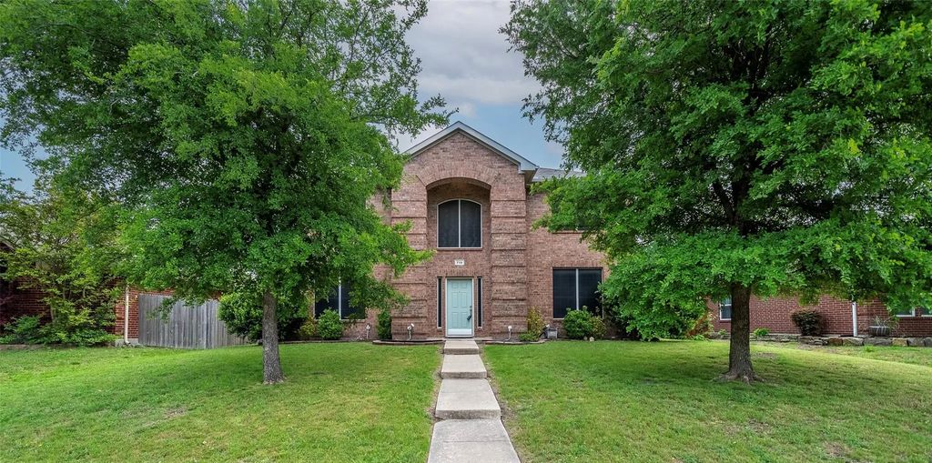 719 Bethany Lake Boulevard, Allen