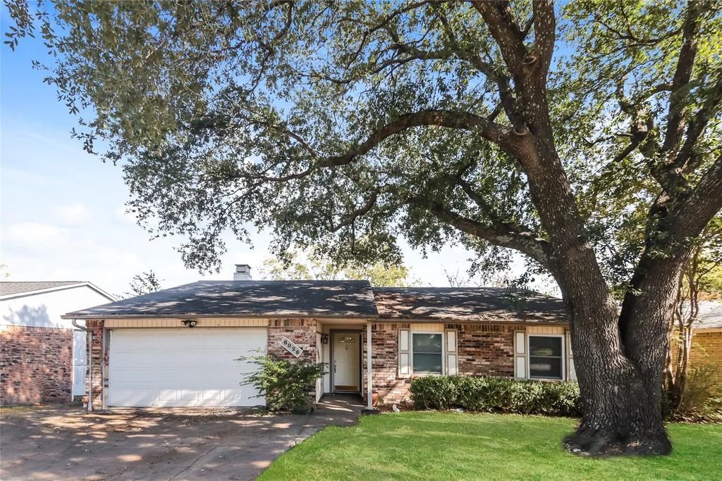 6026 Lakecrest Drive, Garland
