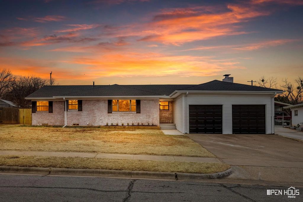 1611 Singleton Avenue, Wichita Falls