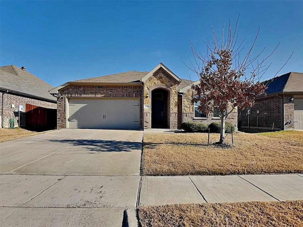 2557 Hadley Street, Weatherford