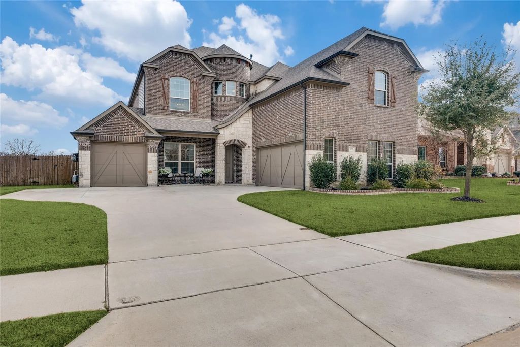 329 Valentino Way, Grand Prairie