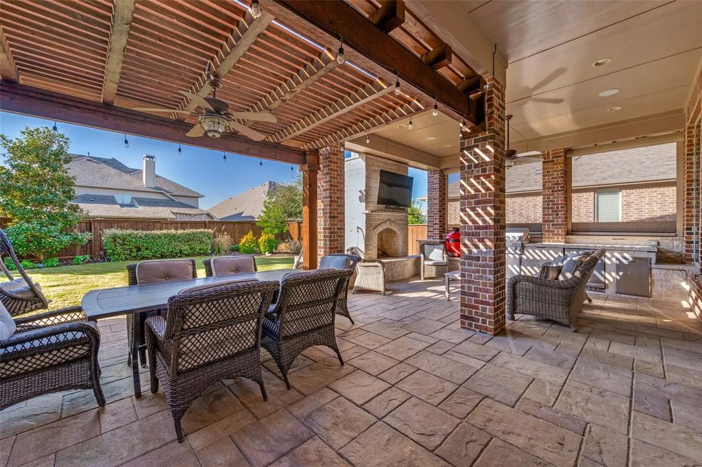 4631 Acacia Parkway, Prosper