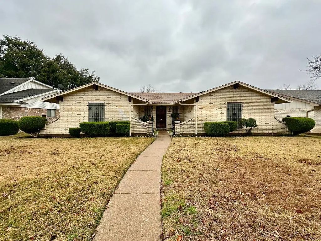 4765 Snow Drive, Mesquite