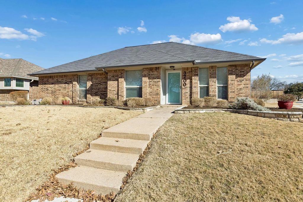3700 Wingate Drive, Carrollton
