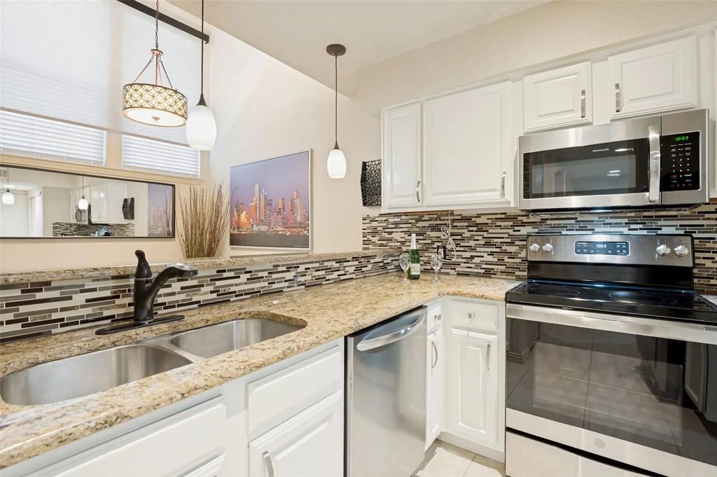 18240 Midway Road 1704, Dallas
