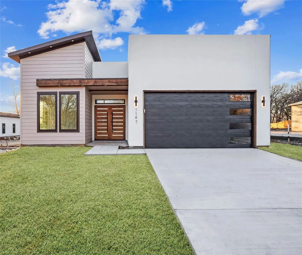 1147 Riverwood Road, Dallas
