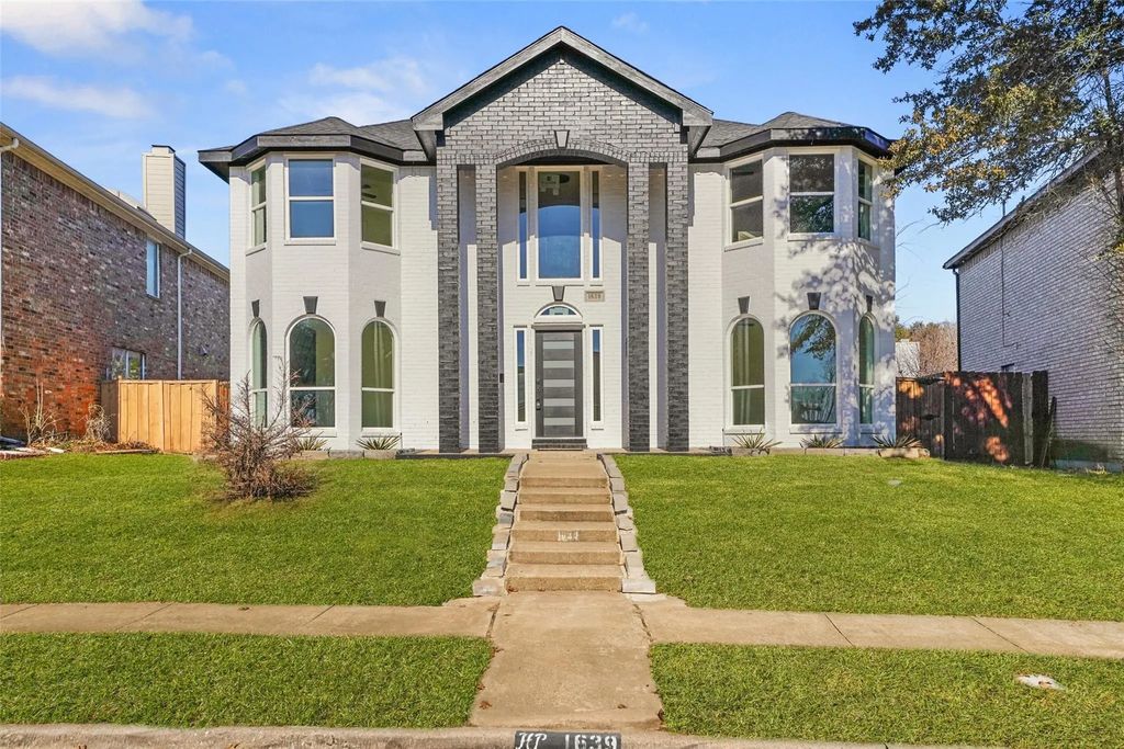 1639 Chapman Street, Cedar Hill