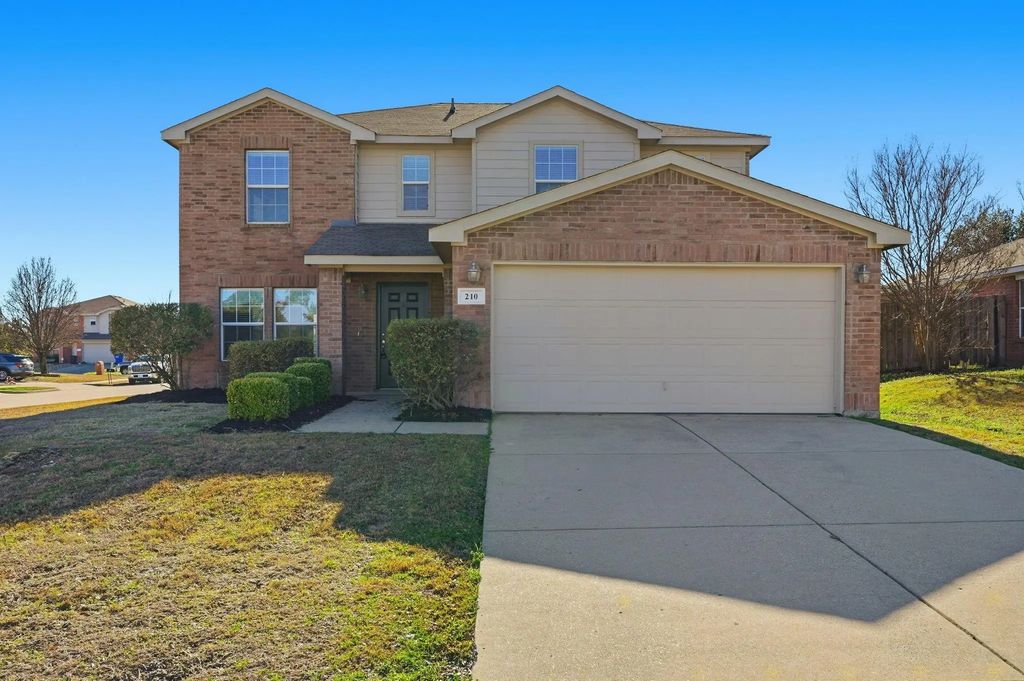 210 Dartmouth Drive, Forney