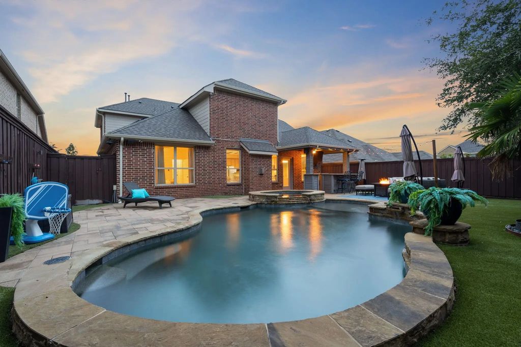 2605 Calmwater Drive, Little Elm