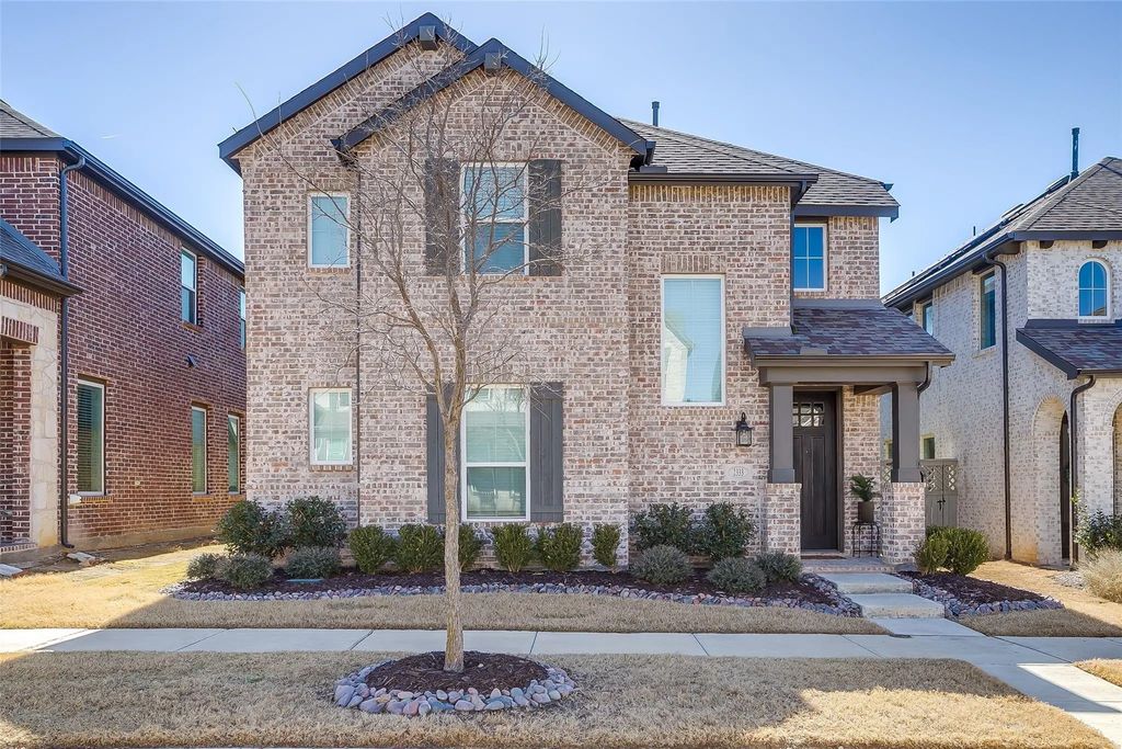 2333 Stella Lane, Northlake