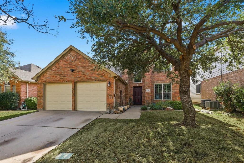4508 Buffalo Bend Place, Fort Worth