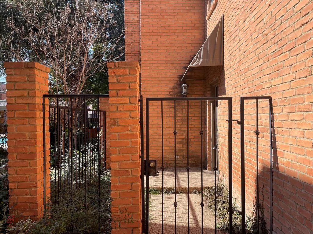 17343 Remington Park Place, Dallas