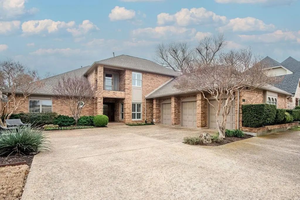 6610 La Manga Drive, Dallas