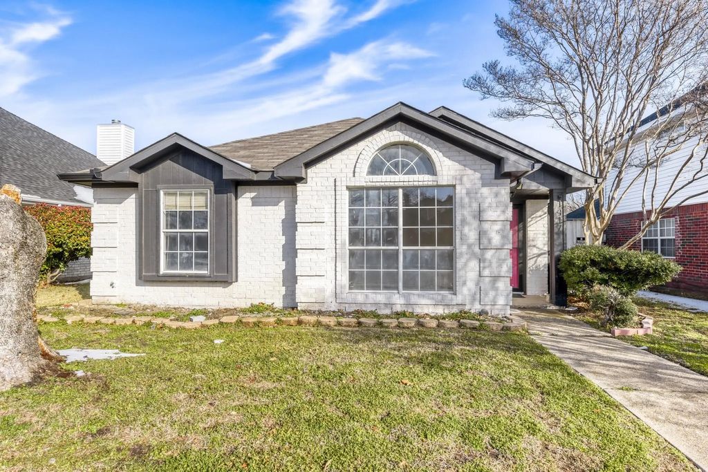 1417 Juniper Lane, Mesquite