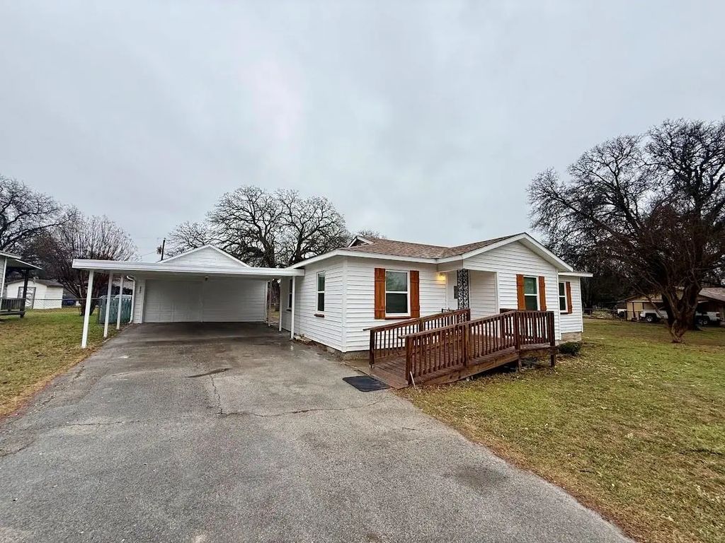 133 Gordon Drive, Azle