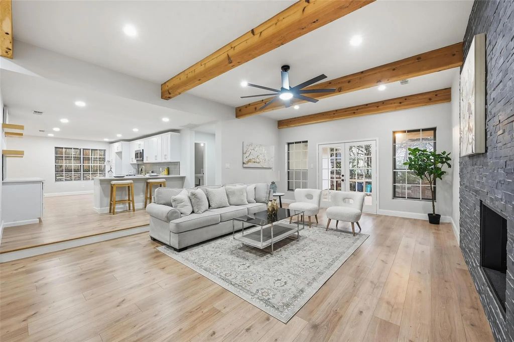 1806 Burr Oak Street, Arlington