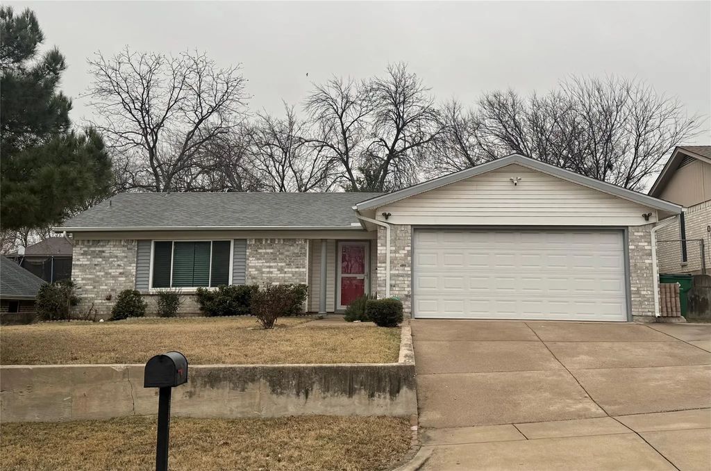 5645 Bonner Drive, Haltom City