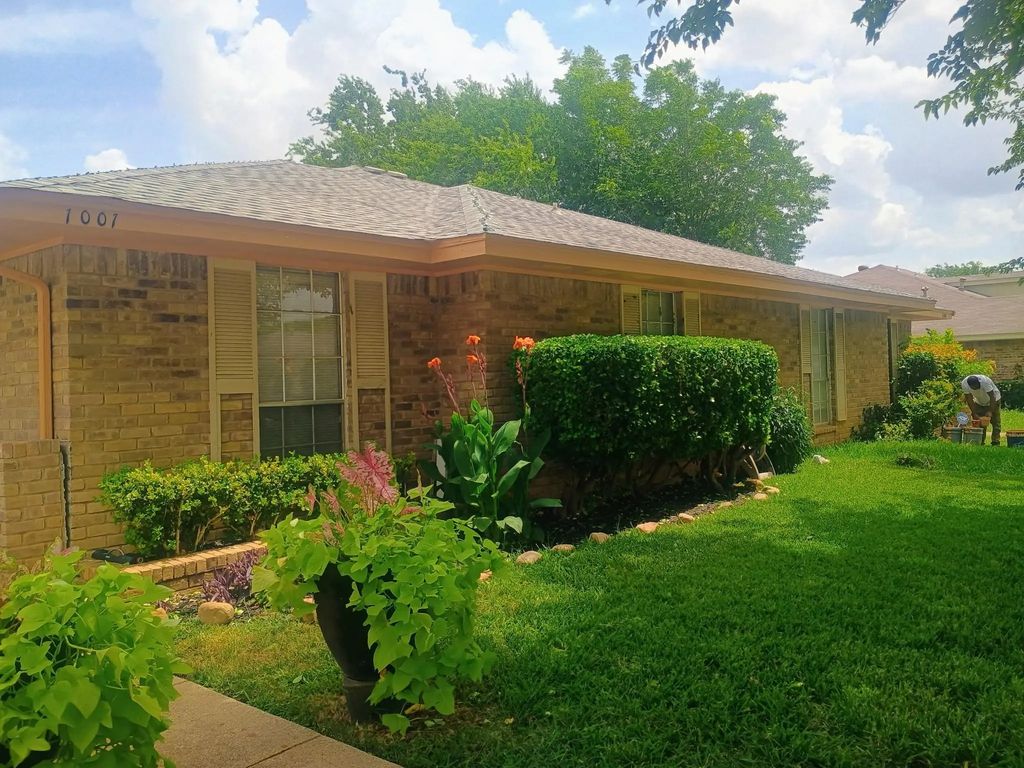 1001 Hunters Creek, DeSoto