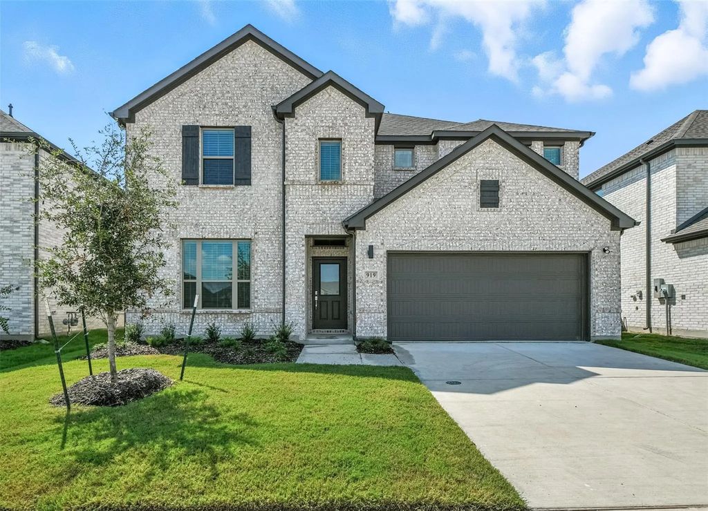 919 Rosemary Hill Drive, McKinney