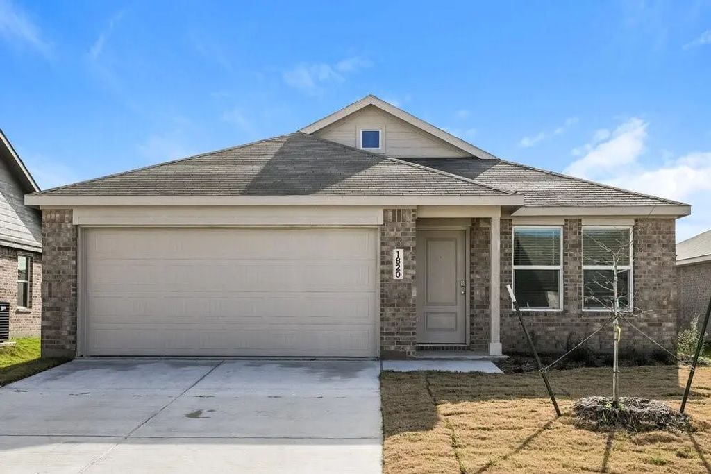 1820 Javelina Street, Royse City