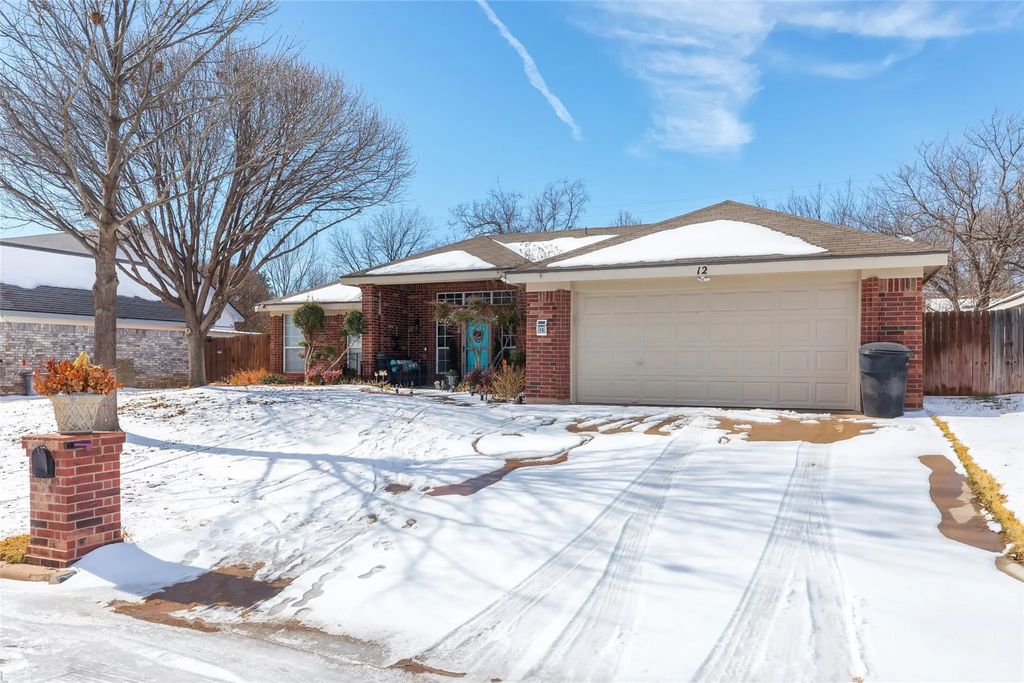 12 High Life Circle, Abilene