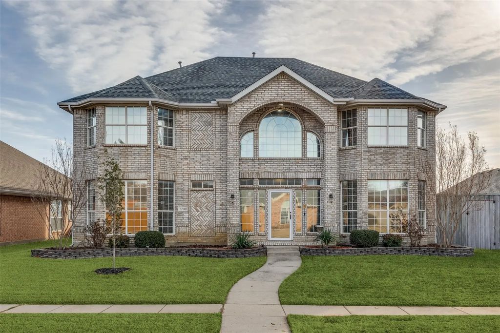 3708 Muirfield Drive, Carrollton