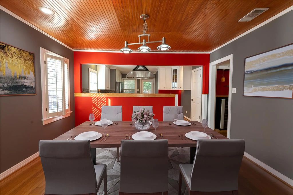 5102 Bradford Drive, Dallas