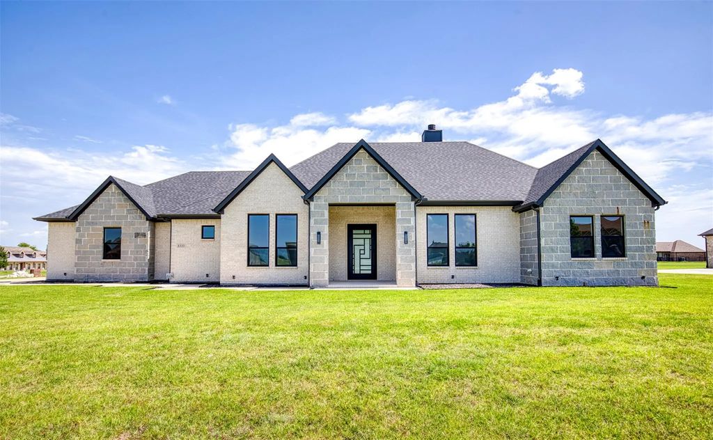 1333 Canyon Lake Road, Wills Point