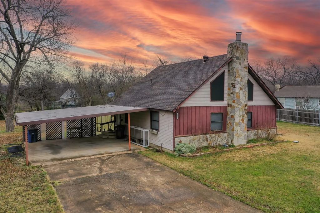 107 Summit Street, Farmersville