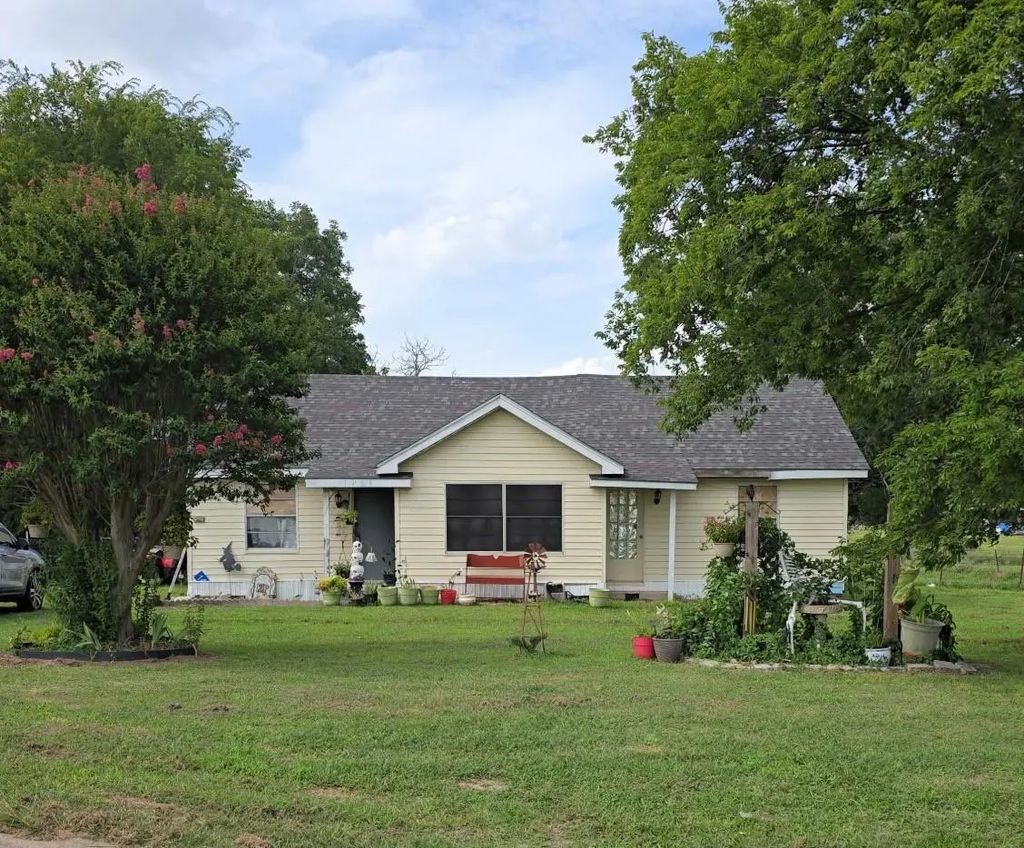 1464 Highway 164 W, Groesbeck
