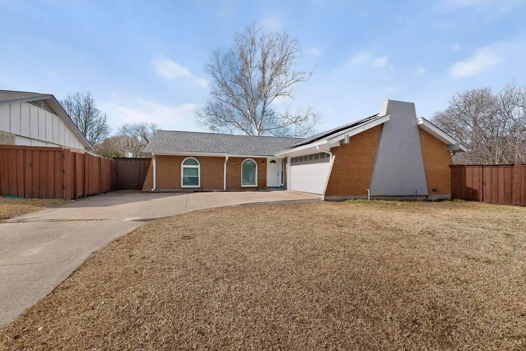 3500 Shorecrest Drive, Plano