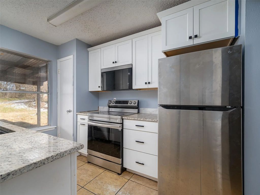 3604 Andrea Street, Longview