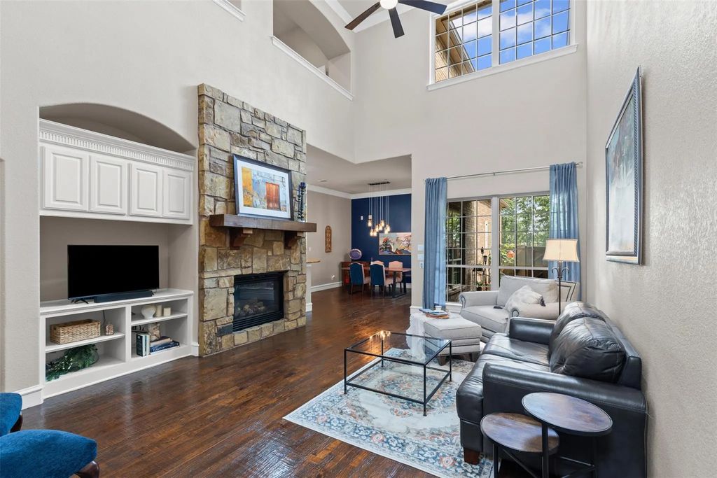 3712 Bur Oak Drive, Colleyville