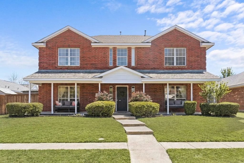 5613 Petunia Drive, McKinney