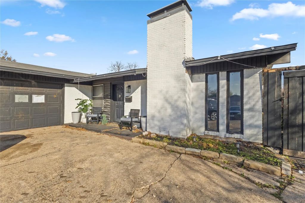 11506 Coral Hills Drive, Dallas