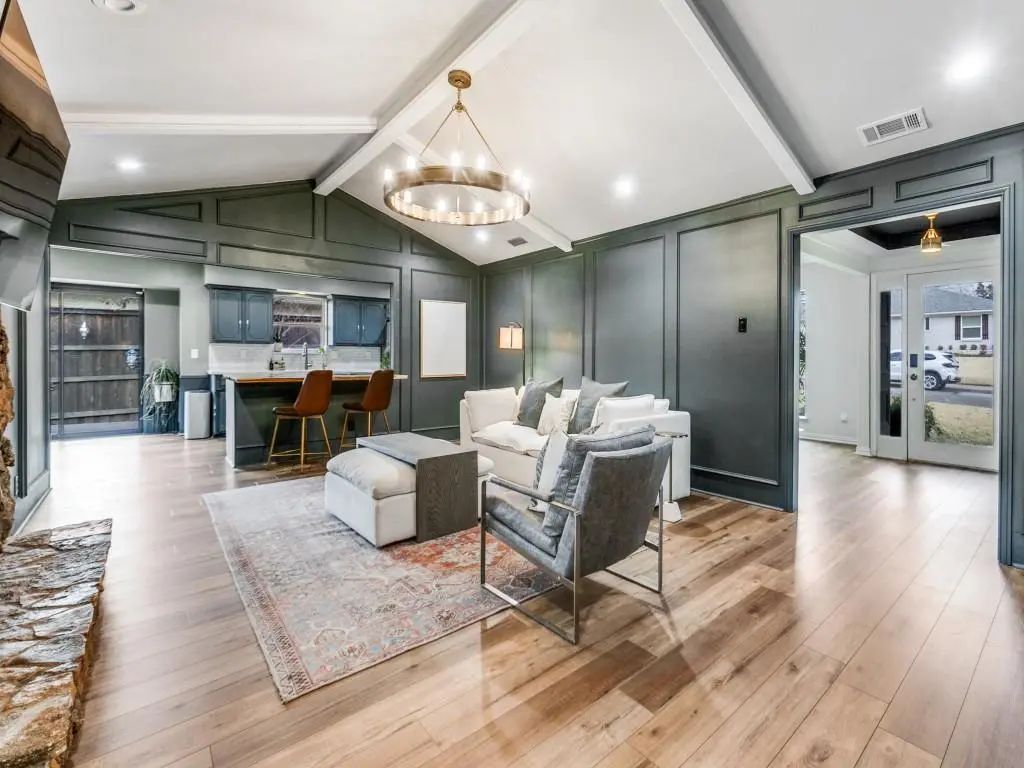 10862 Carissa Drive, Dallas