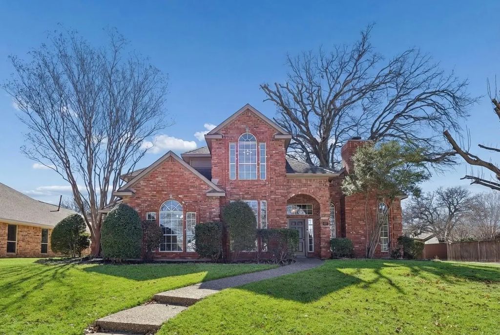 337 Plantation Drive, Coppell