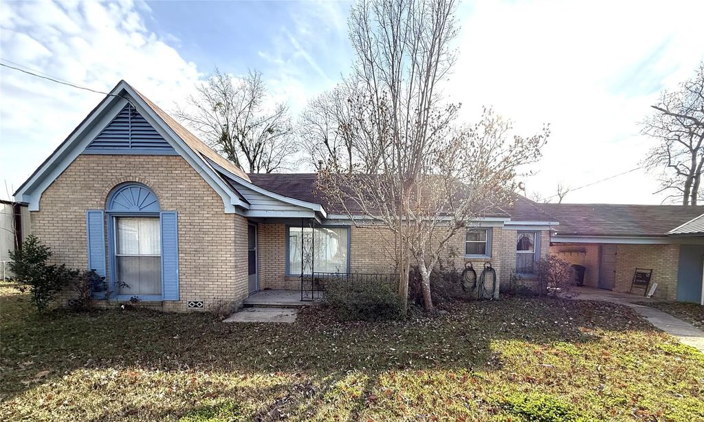 12989 State Highway 64 W, Tyler