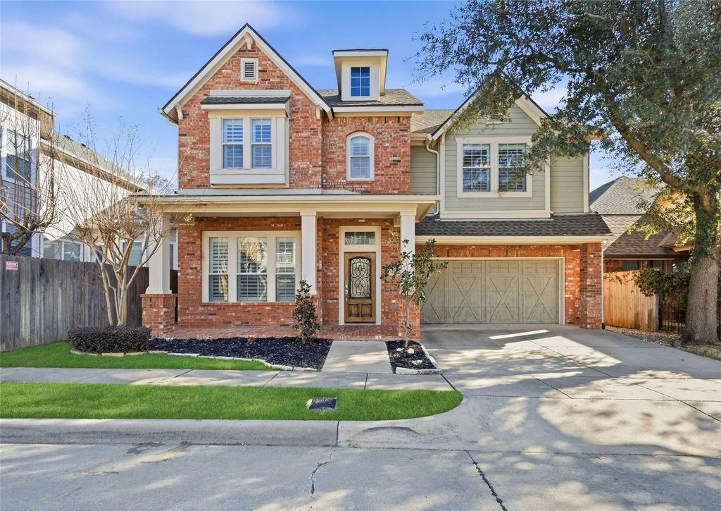 2506 Grizzly Run Lane, Euless