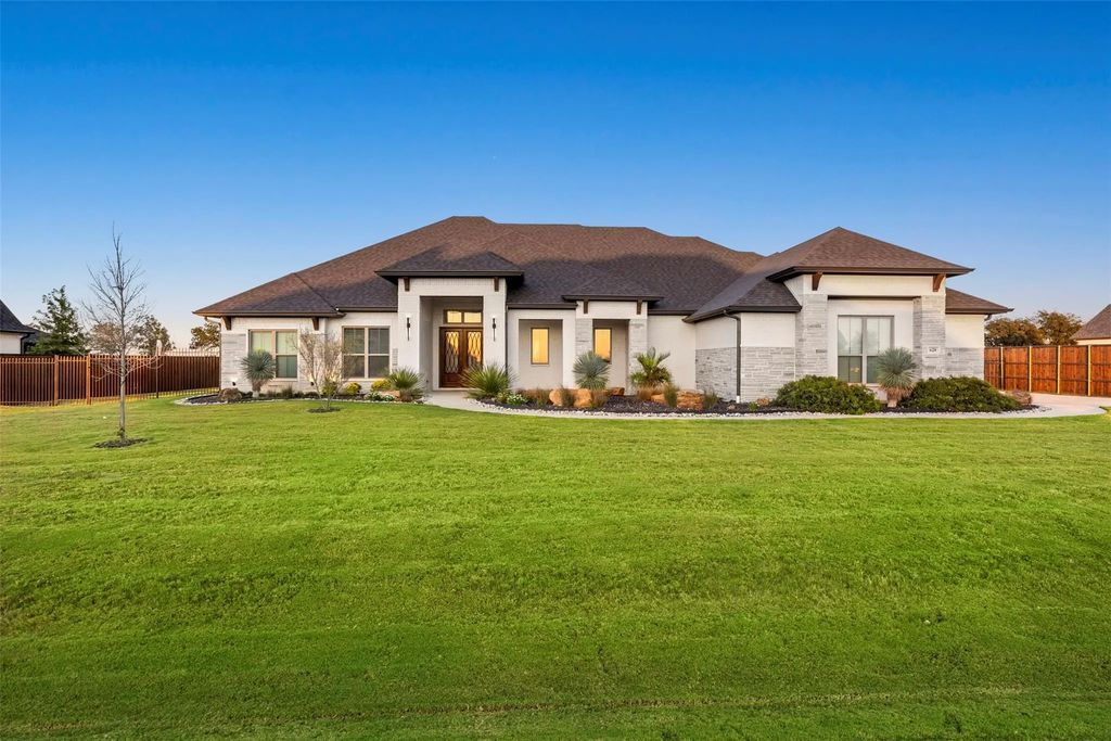 620 Dove Meadow Trail, Waxahachie