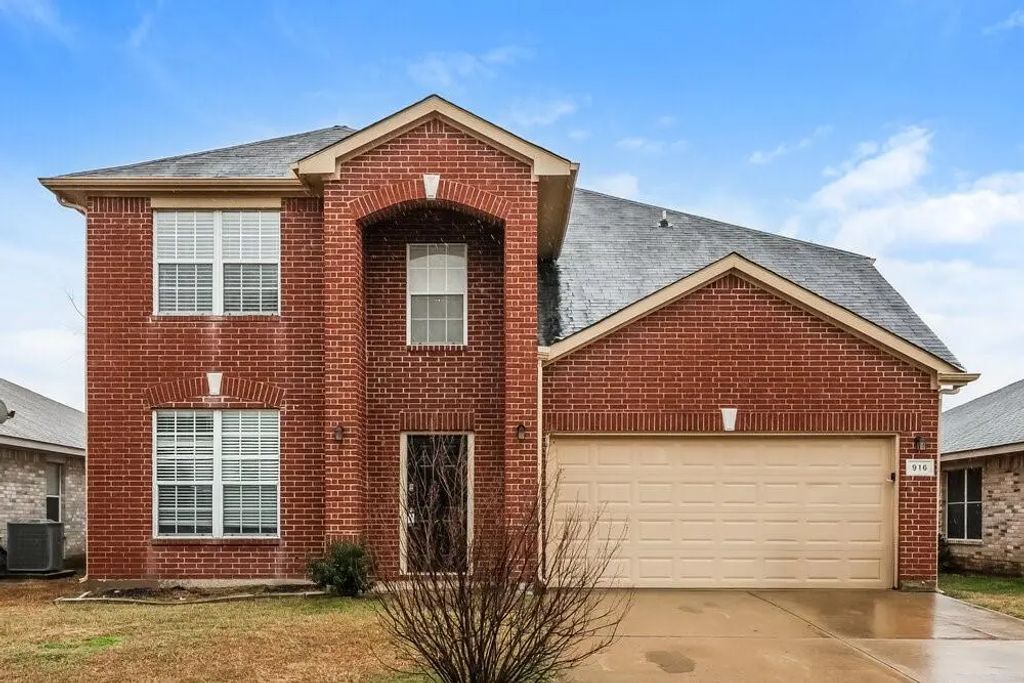 916 Gillon Drive, Arlington